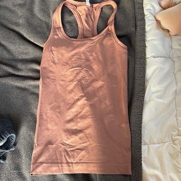 lulu swiftly tank - Picture 1 of 2